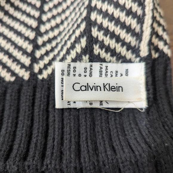 Calvin Klein Black and White Beanie - Picture 2 of 3